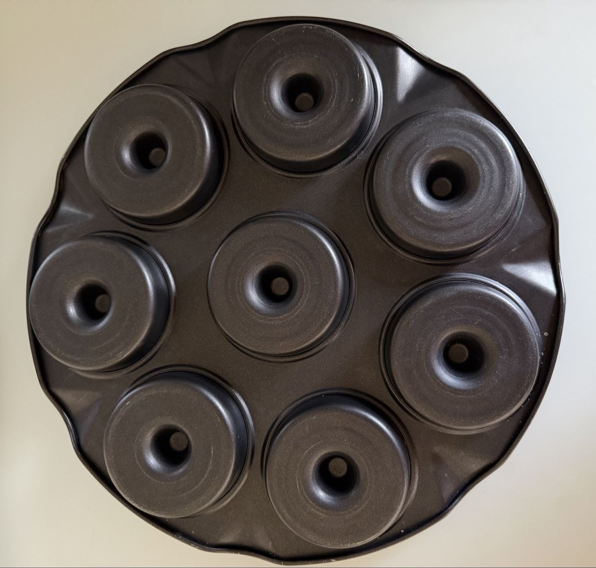 Moules à gâteaux: Bagel oder Donut 8er Backform  – D'occasion à Niederhasli par Erwied 2