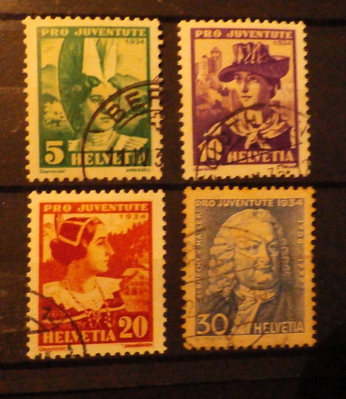 Tous les timbres: PJ 1934 – D'occasion à Kehrsatz par Bernherb2 1