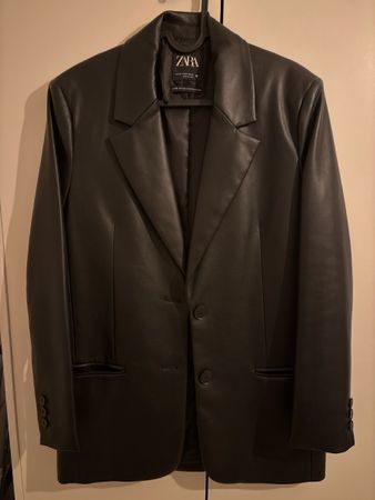 ZARA Oversize Kunstleder Blazer schwarz - Grösse XS