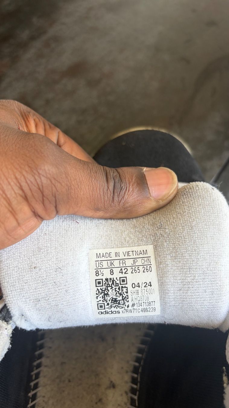 Adidas Herrenschuhe: Adidas Campus Schwarz Weiss Sneaker Gr. 42 – Gebraucht aus Zürich von mat_bcg2 5