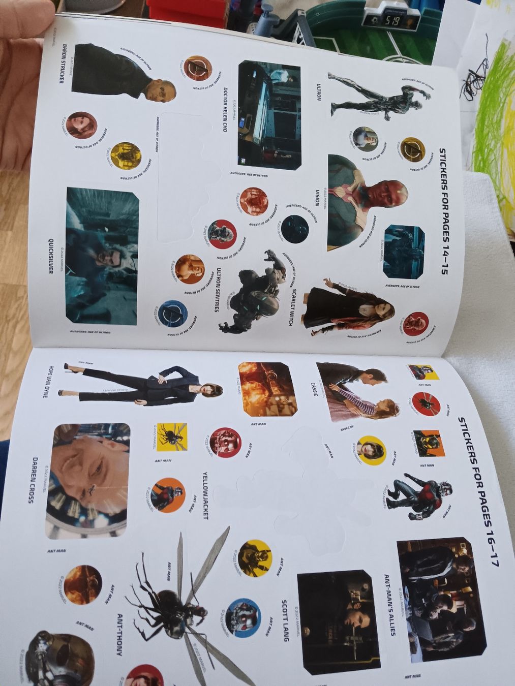 Sticker: Marvel Stickerbuch, Ultimate Sticker Collection! – Usato da Meilen venduto da Stella1805 4