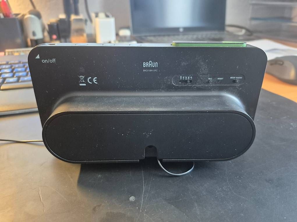 Wecker: Radio Wecker Marke Braun BNC010BK-SRC – Gebraucht aus Beinwil am See von alpha4712 2