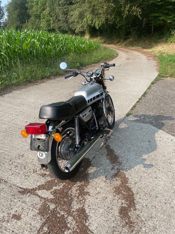 Réservoir D'Huile Pour Yamaha RD 250 1A2 - Occasion En Bon État - Fabriqué Au Japon