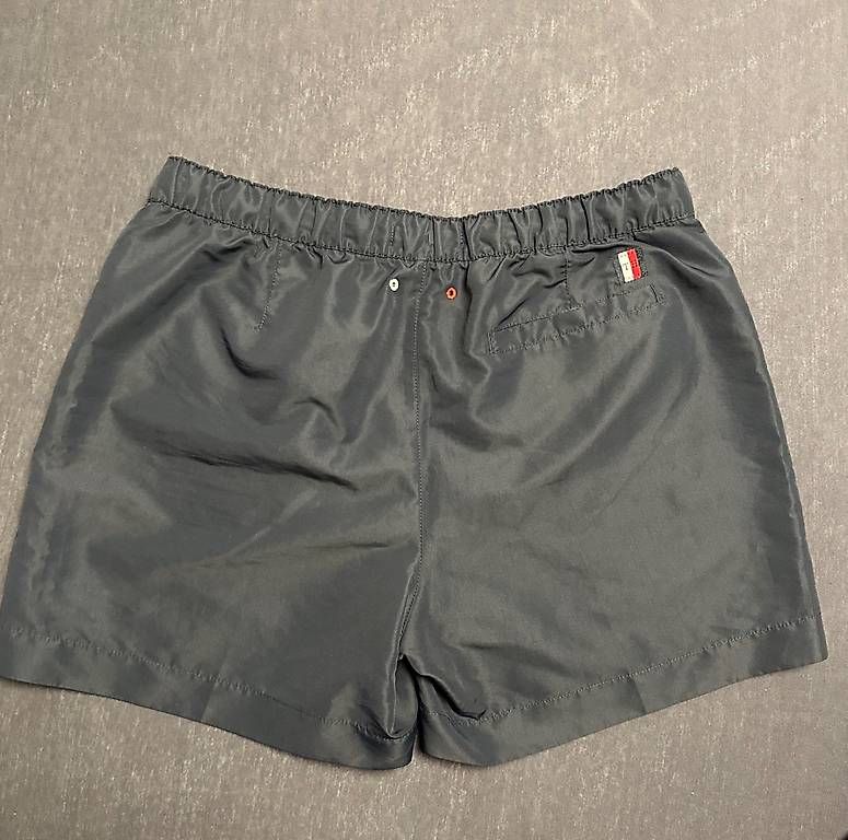 Tommy Hilfiger Pantalons: Tommy Hilfiger Badehose / Grösse L – Neuf (Voir description) à Zürich par Faetze0 2