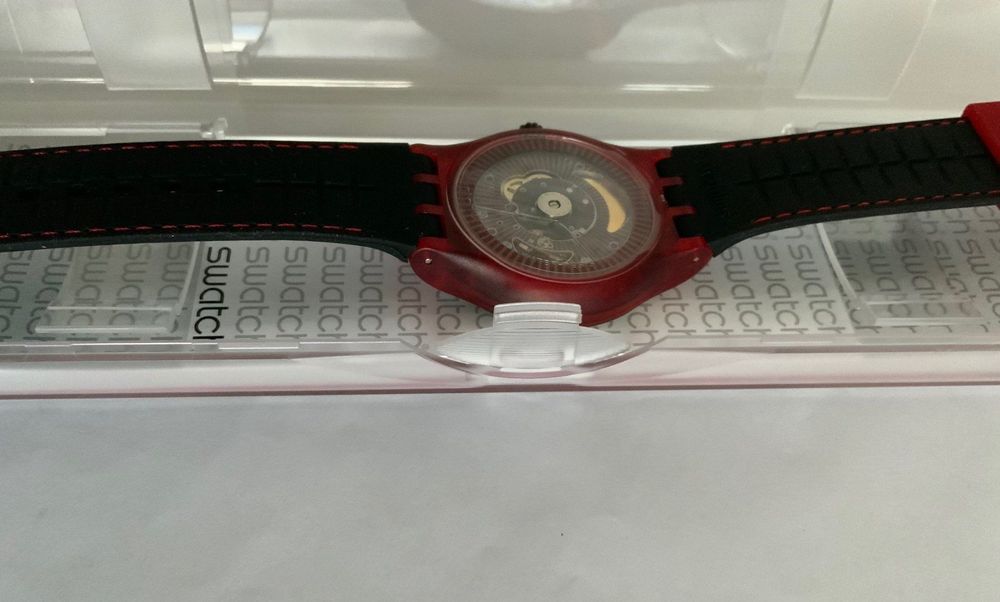 Swatch Montres: Swatch Automatic Sistem 51 SISTEM RED - ungetragen – Neuf avec emballage d'origine à Wettswil par rotonda 6