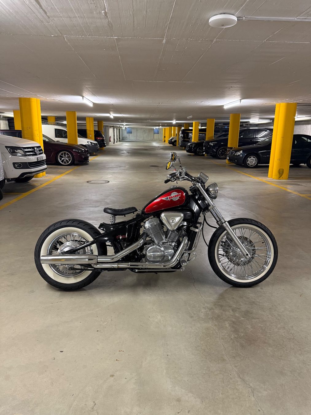 Honda Chopper: Honda Shadow 600 Bobber inkl. DTC – Usato da Kölliken venduto da Iridiumblck