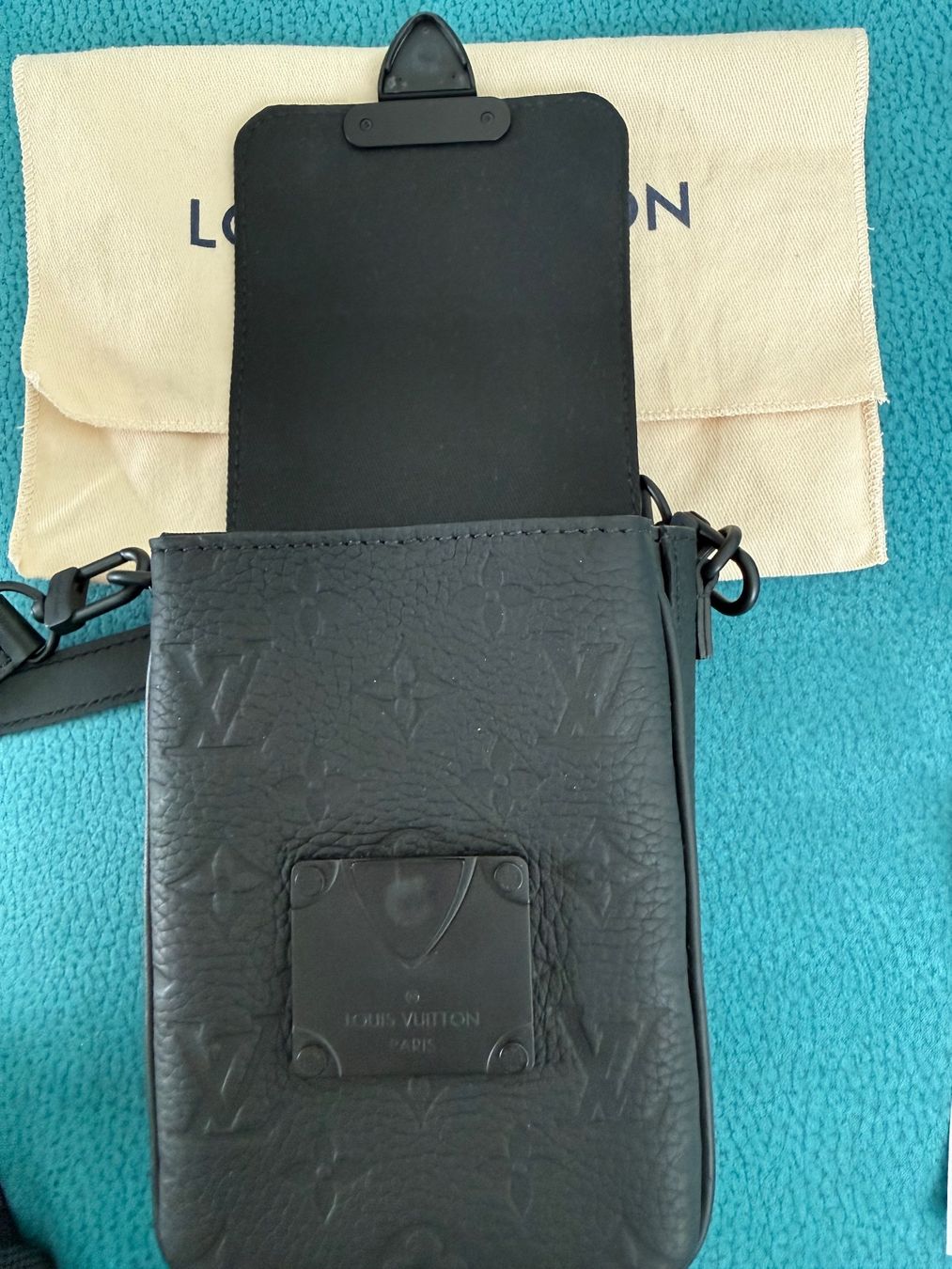 Louis Vuitton Borse: Louis Vuitton Herrentasche – Nuovo (secondo la descrizione) da tagelswangen venduto da Daniela123456 6