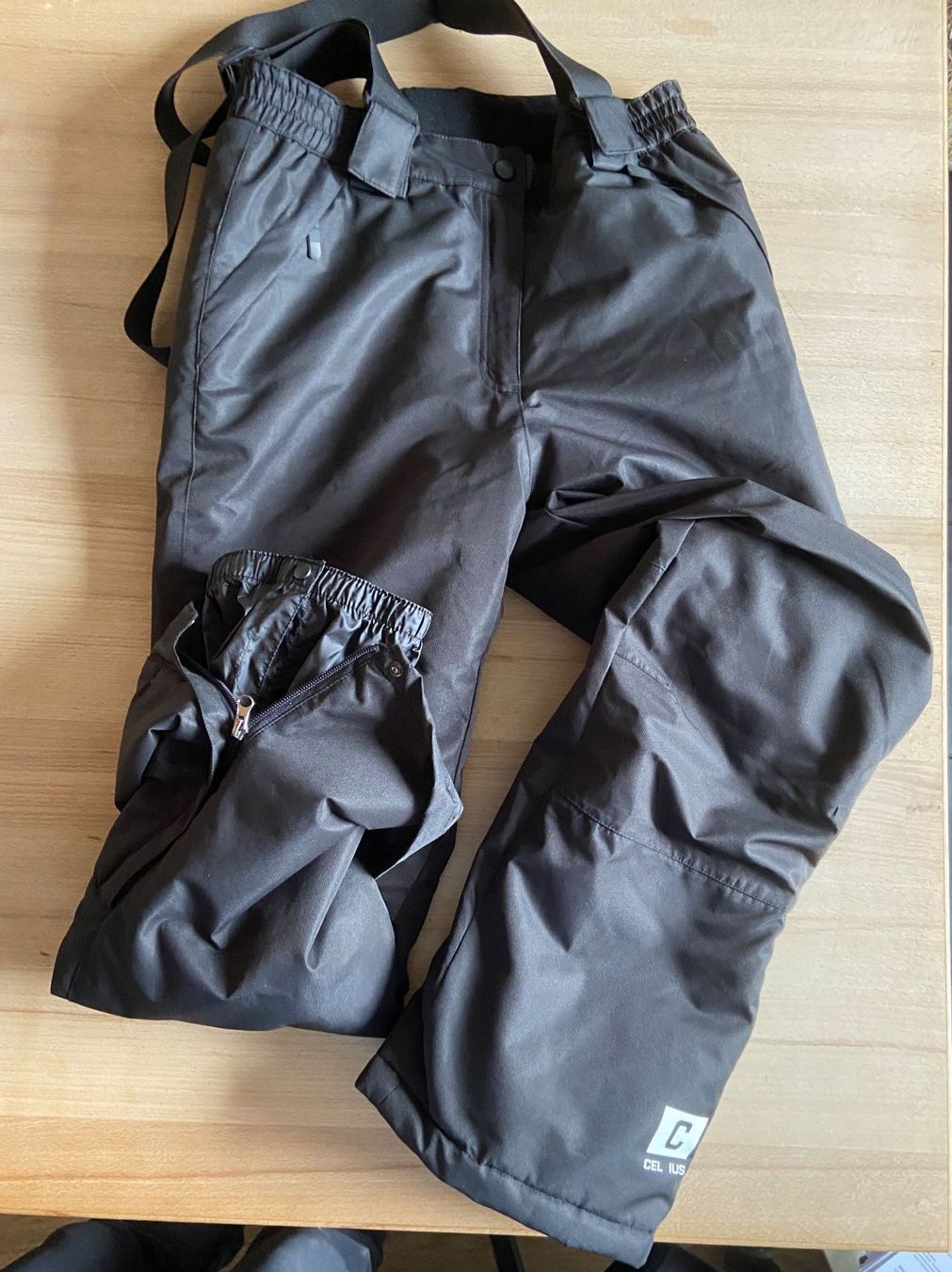 Pantaloni: Ski-Hose schwarz – Usato da Fislisbach venduto da Rpablo