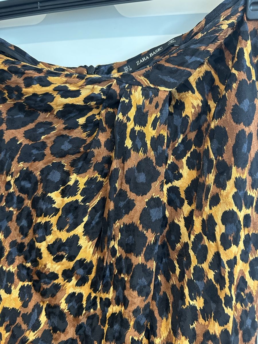 Zara Gonne: Rock Zara Basic Animal Print Grösse L – Usato da Zürich venduto da fan_z5fl 3