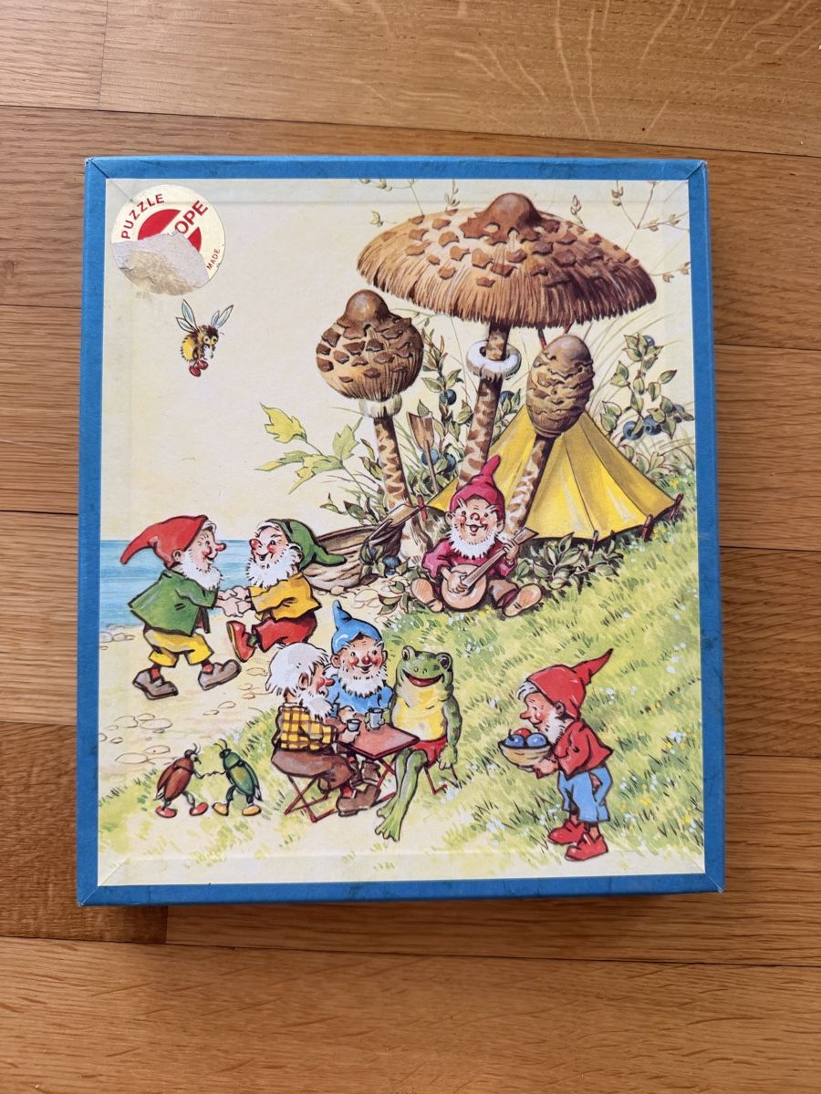 Puzzle: altes Holzpuzzle mit Zwergen – Usato da Oberglatt ZH venduto da Mely12