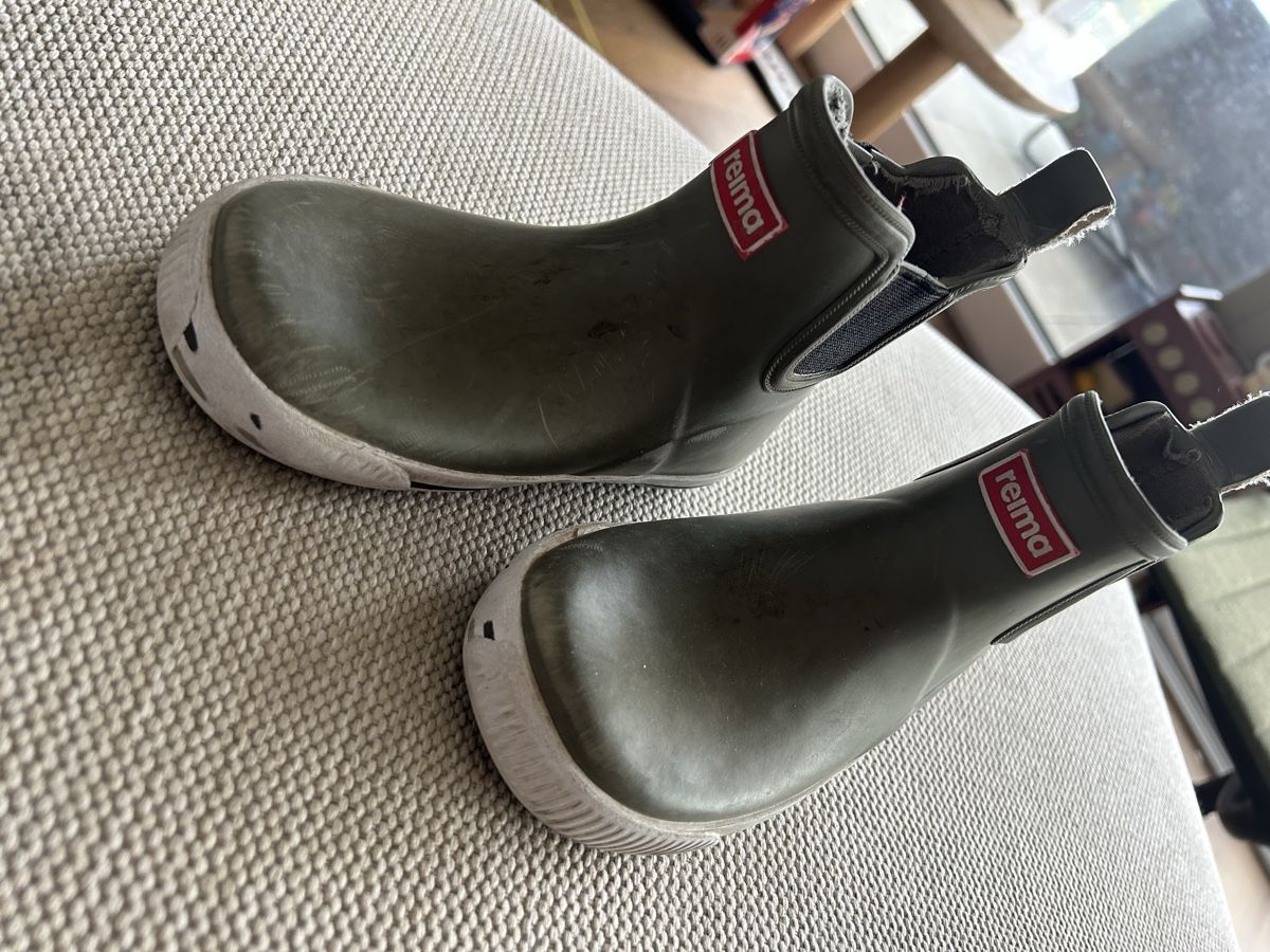 Reima Scarpe per ragazzi: Reima rain boots size 26 – Usato da Epalinges venduto da kat_lyp6 1
