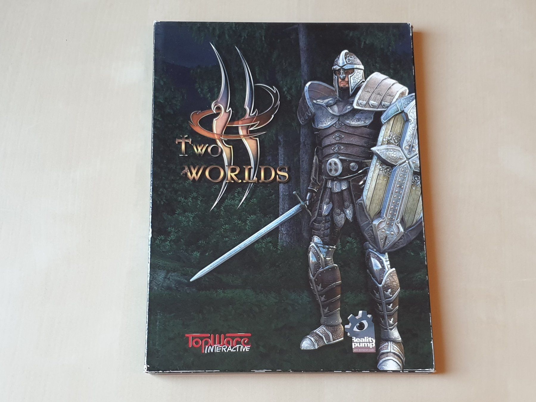 Microsoft Giochi: Two Worlds – Difettoso da Stansstad venduto da collectorsshop