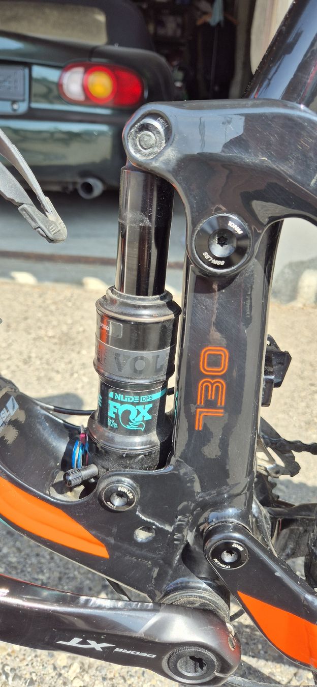 Scott Biciclette: Scott Genius 730 Mountainbike – Usato da St. Ursen venduto da Jack_Winzi 3