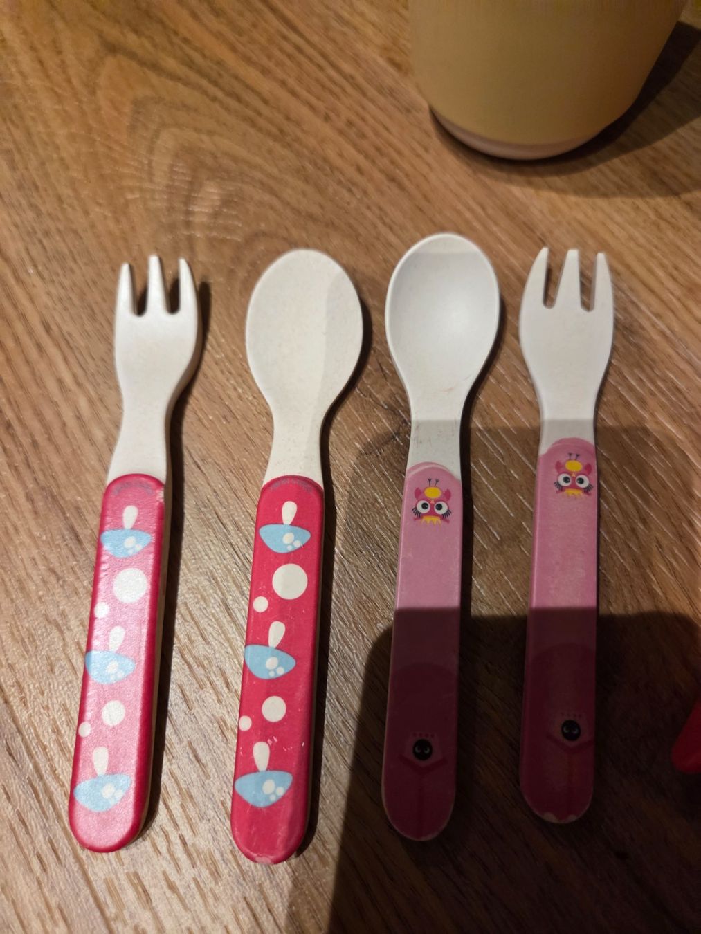 Set di posate: Kinderbesteck, Breilöffel, Becher – Usato da Heinrichswil venduto da frankie19860 4