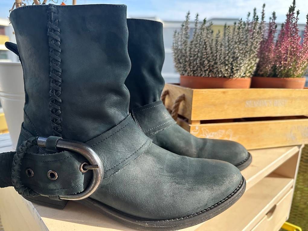 Damenschuhe: Wildleder Stiefeletten SPM 38 dunkelblau – Gebraucht aus Rothenburg von wer_g9fd