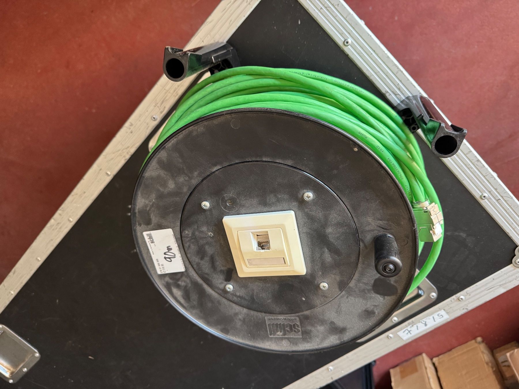 Cavi: Profi CAT 6A Kabelrolle 90m – Usato da Eiken venduto da Skylight 3