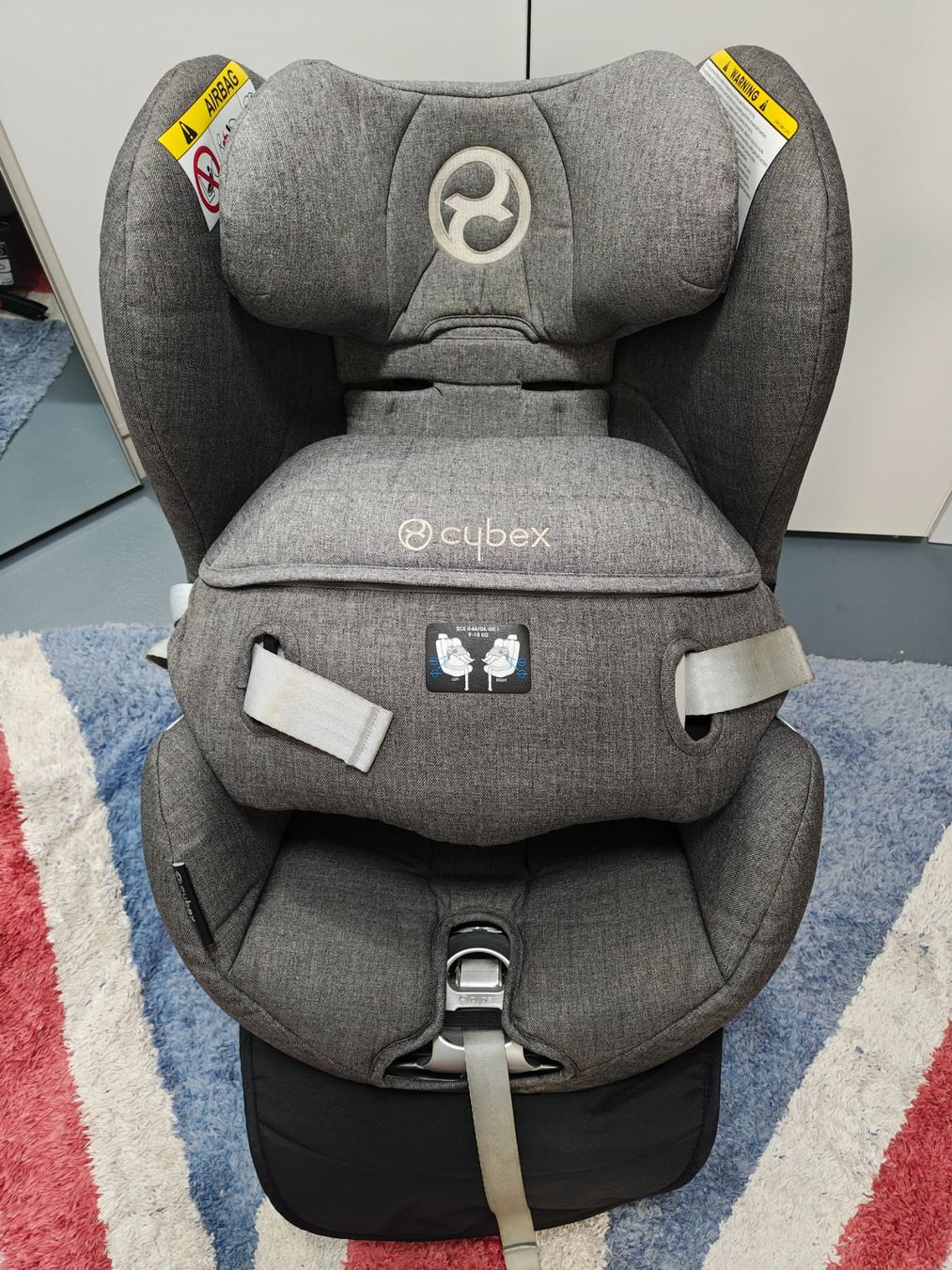 Cybex Seggiolini per auto: Kinderautositz Cybex Simona Plus platinum – Usato da Veltheim AG venduto da GreatBarrierReef