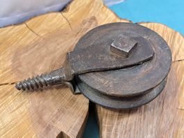 1 antike Vogel Rolle, Schmiedeisen / Holz (LOT1975#AWZ9)