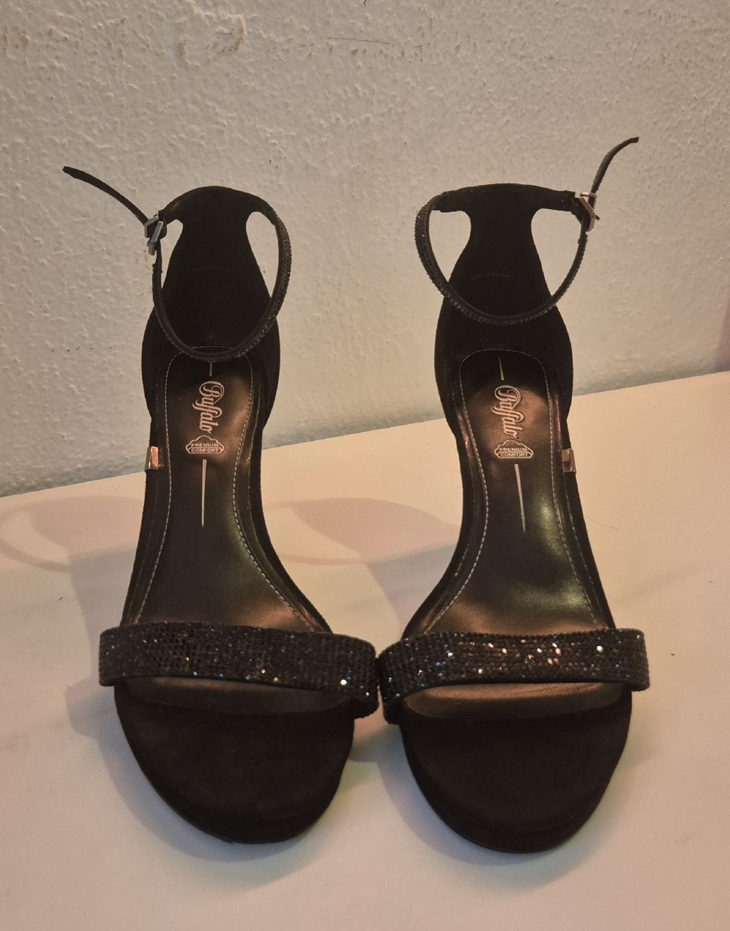 Buffalo Scarpe da donna: Buffalo Highheels, schwarz, Grösse 41 – Usato da Rüti ZH venduto da jjjjjjj