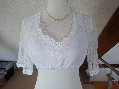 Dirnd Bluse weiss Spitze Grösse M neu mit Etikett