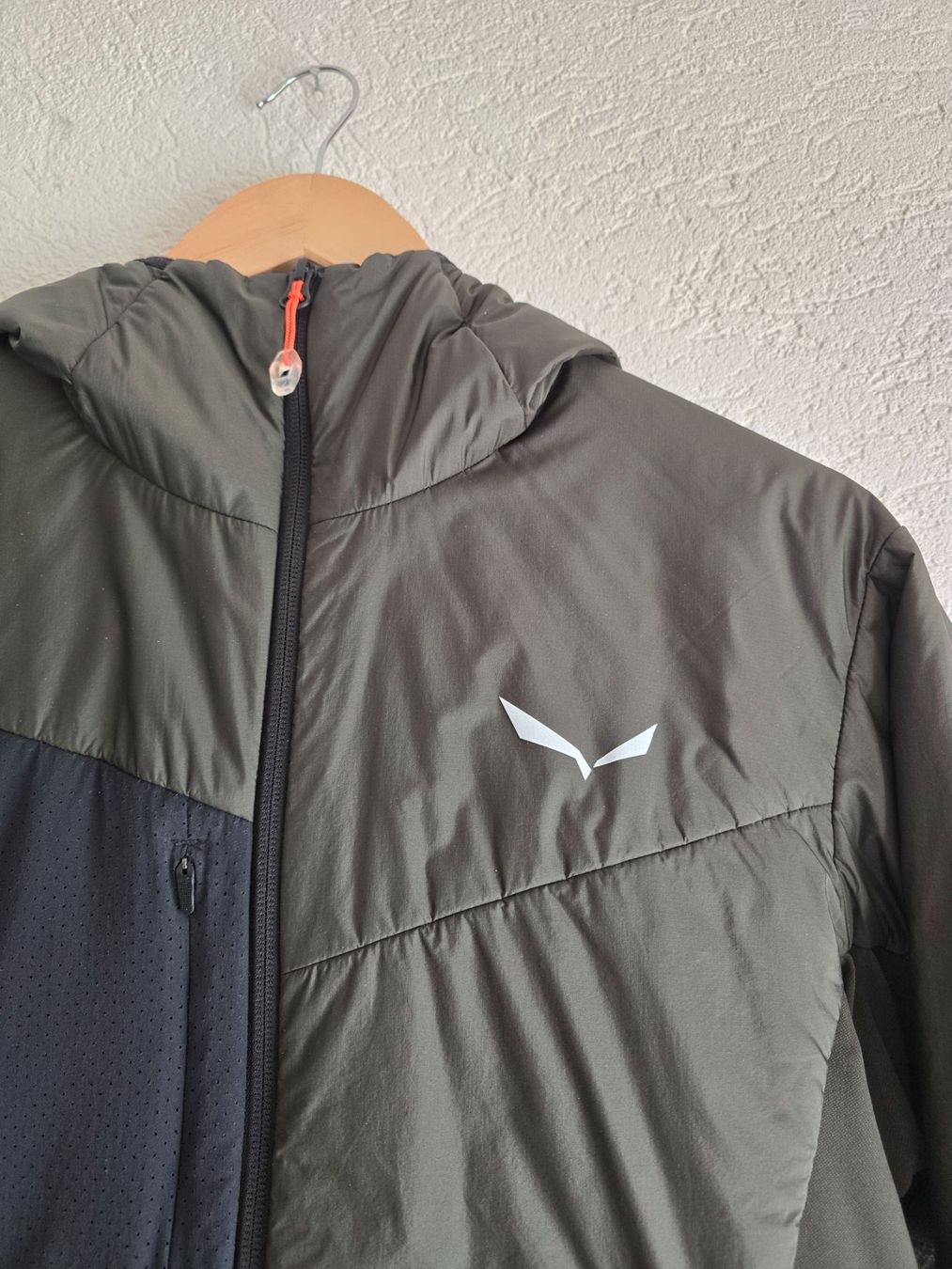 Salewa Giacche: Veste Salewa – Usato da Vex venduto da Fournier1981 1