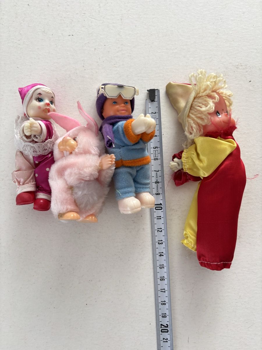 Giocattoli: Set de 4 poupées pince doigt vintage – Usato da Genève venduto da sho_67qj 1