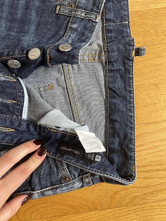 Dsquared2 Jeans: Originale Dsquared Jeans – Nuovo (secondo la descrizione) da Zürich venduto da Fra_maj 2