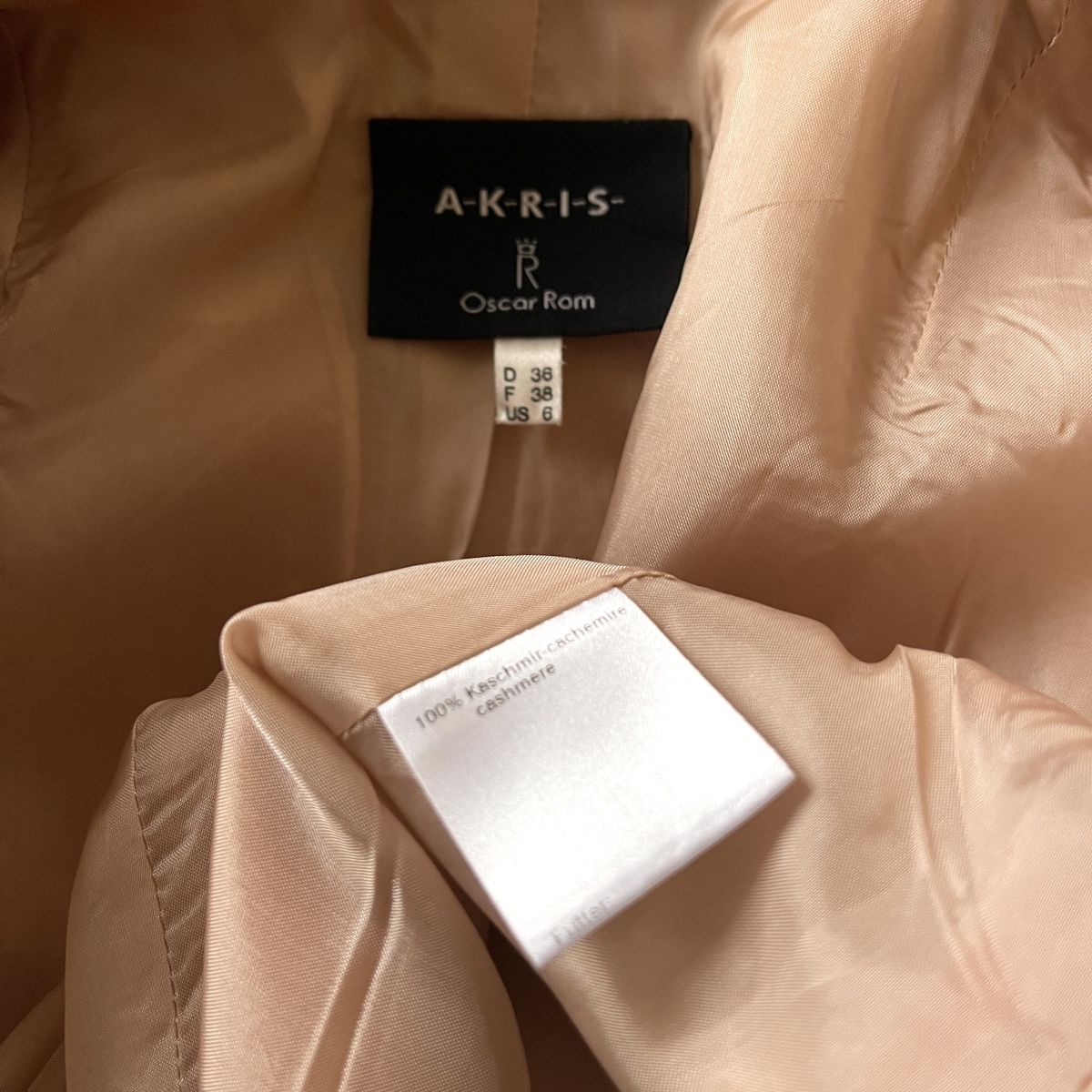 Akris Giacche: AKRIS Cashmere Jacket – Nuovo (secondo la descrizione) da Emmen venduto da Avviivva_Com2023 6