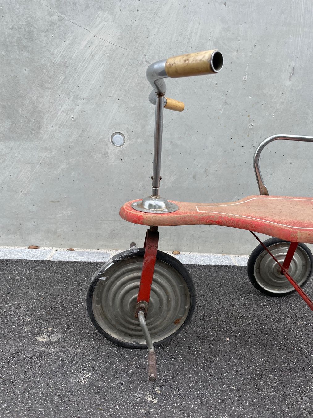 Veicoli per bambini: schönes altes Dreirad – Usato da Neunkirch venduto da autoscooter57 4