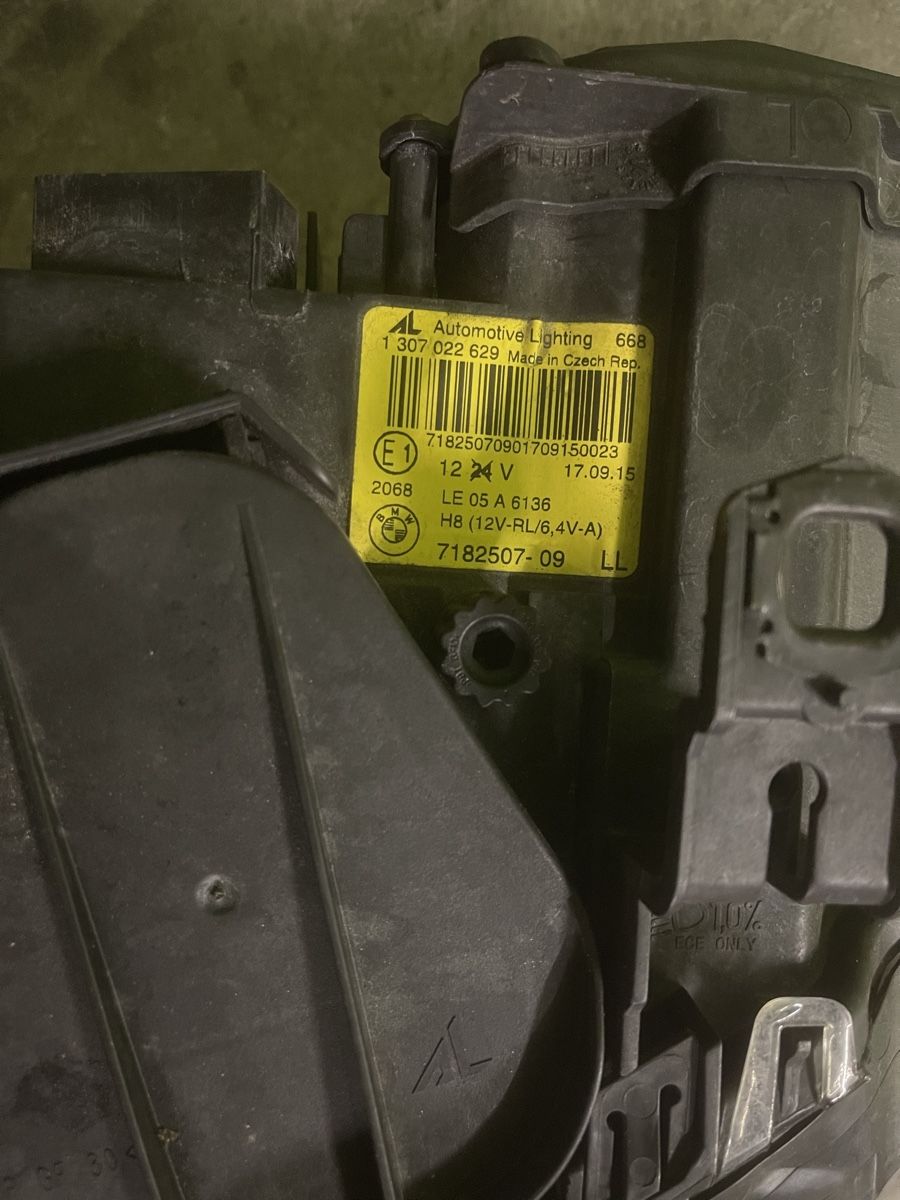 BMW Tutti pezzi di ricambio auto: BMW 3 Series E90 E91 E 93 Xenon Headlight Left OEM – Usato da Dietikon venduto da peles82 3
