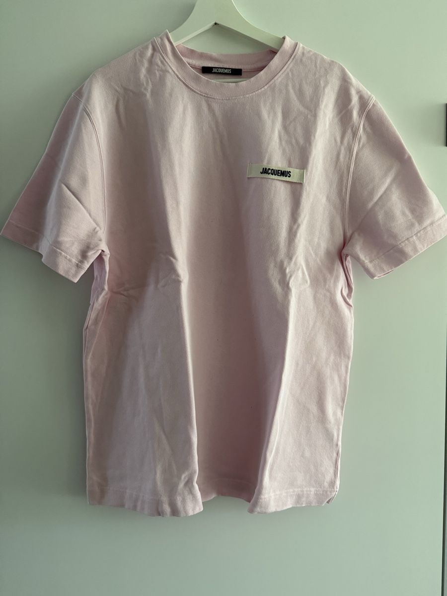 Jacquemus T-shirt: JACQUEMUS T-shirt – Usato da Zürich venduto da nazar__