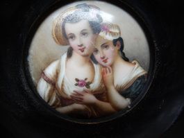 Antike Miniatur Malerei, junge Frauen im Holzrahmen.