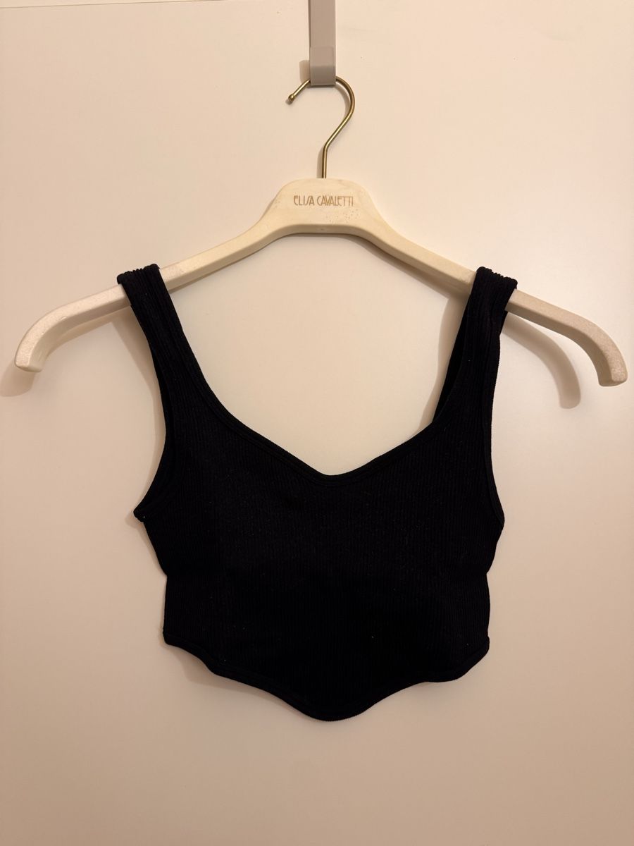 Zara Tops: 2x Zara Crop Tops – Gebraucht aus Oberrohrdorf von a._.w