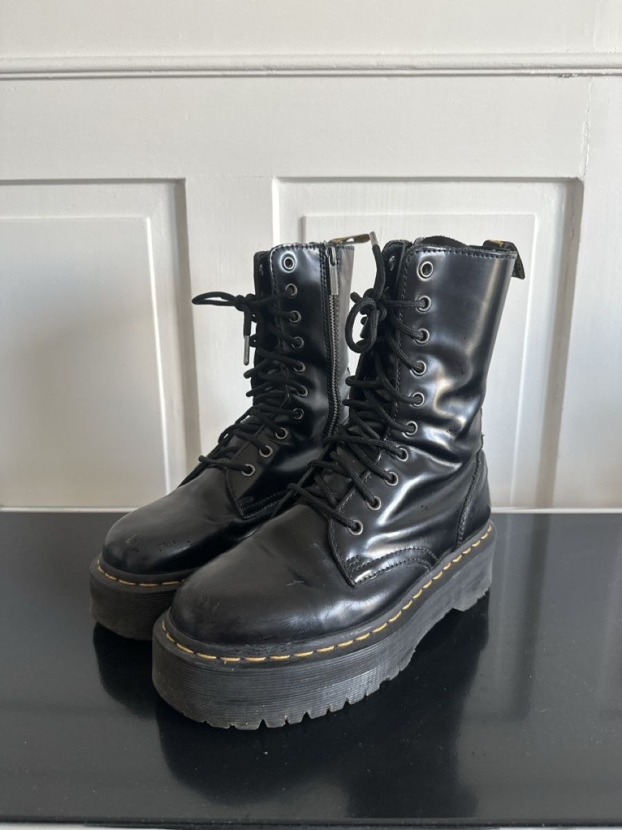 Dr. Martens Herrenschuhe: Dr. Martens Plateau Boots, Schwarz, Grösse 38 – Gebraucht aus Zürich von smeiteli 1
