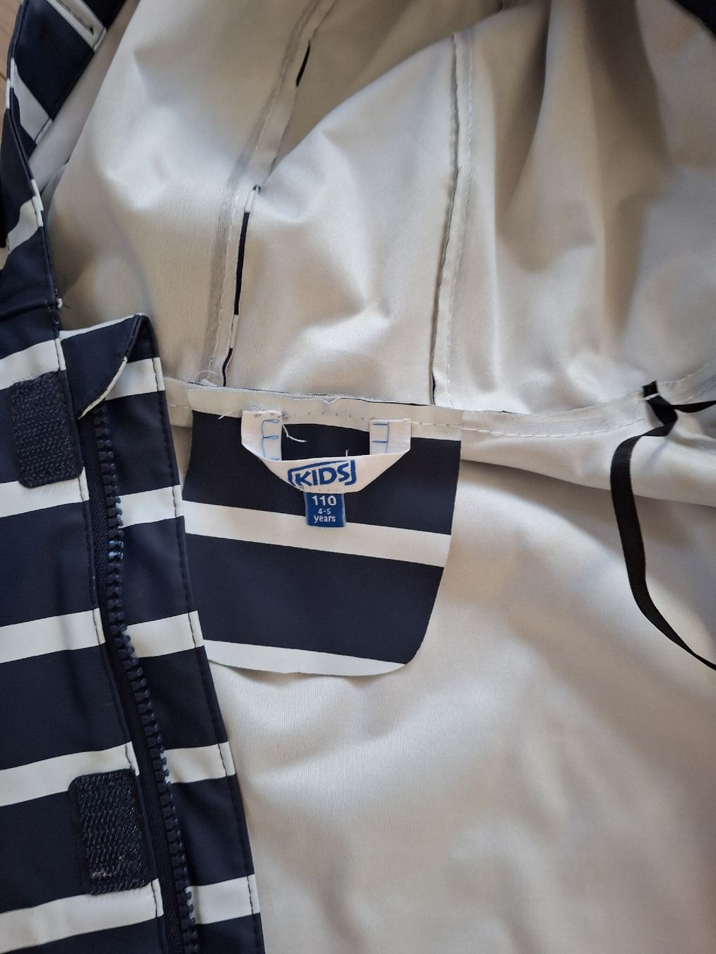 Giacche & Cappotti: Kinder Regenjacke 110 – Nuovo (secondo la descrizione) da Lindau venduto da ResiChris 1