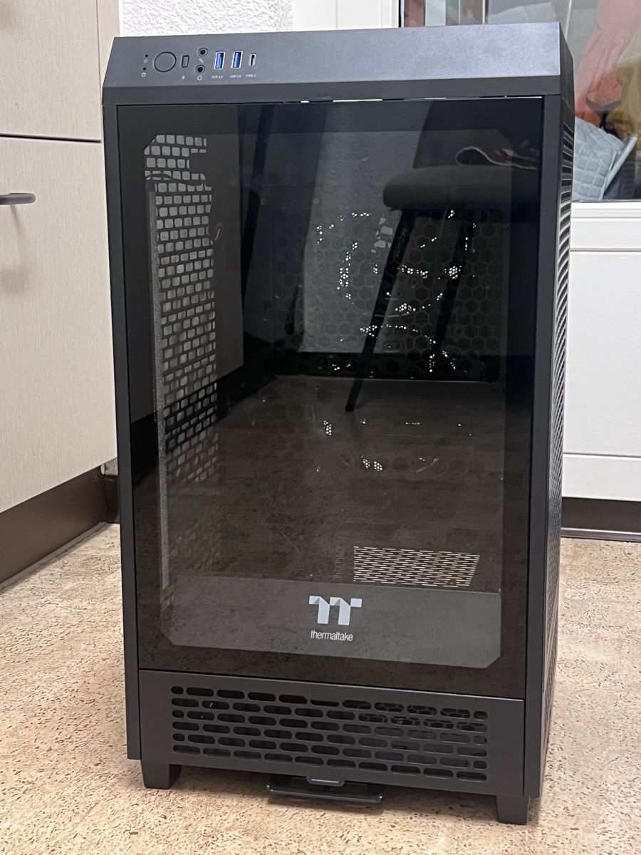 Thermaltake Custodie: Thermaltake The Tower 200 PC Gehäuse – Usato da Wädenswil venduto da dai_2bcv 1