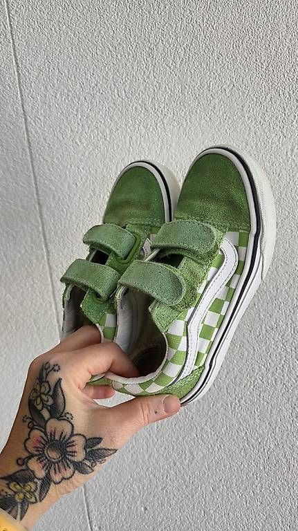 Schuhe für Jungen: vans gr. 29 – Gebraucht aus Niederwangen BE von Hmela