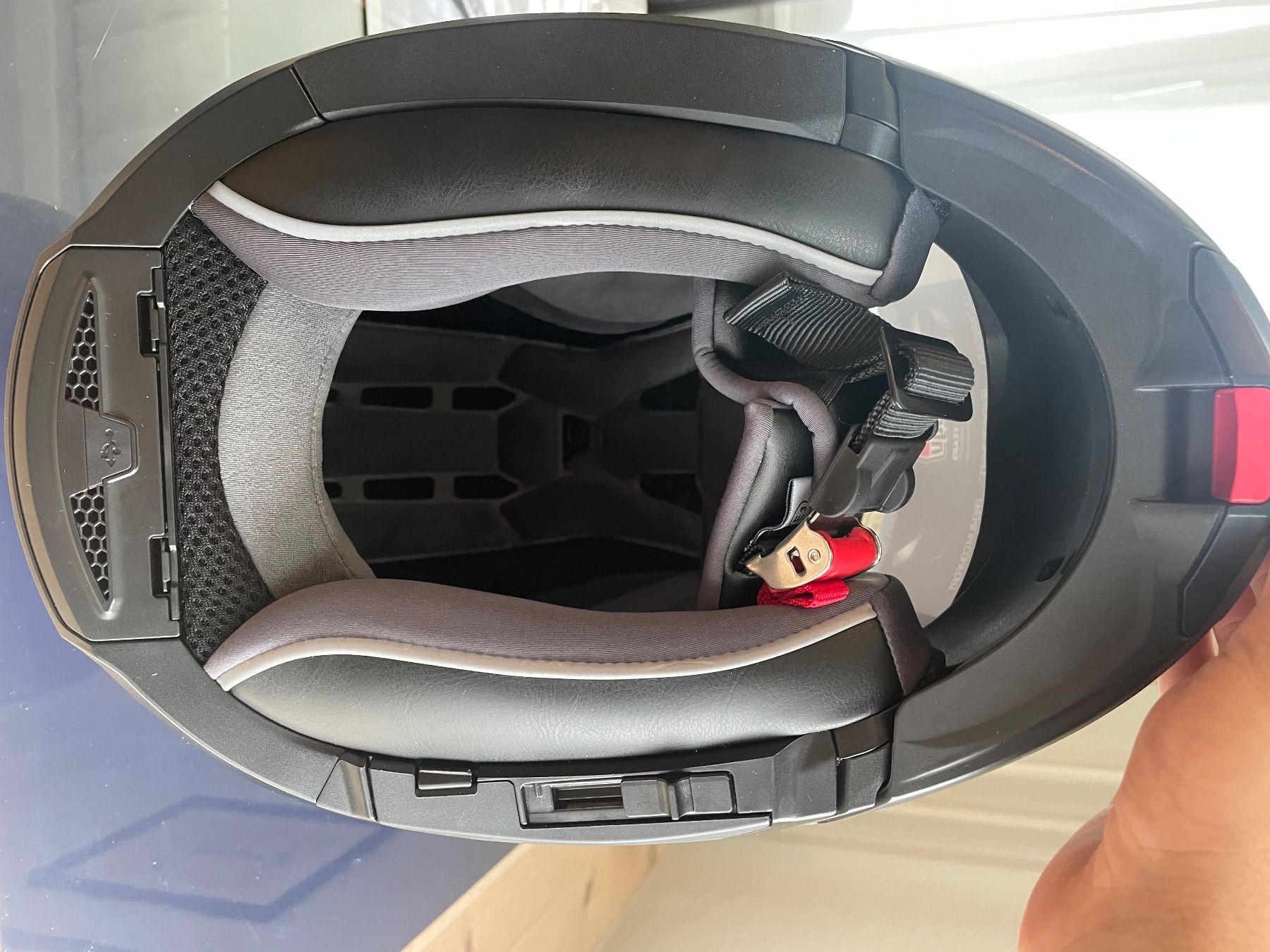 AGV Casques & visières: AGV Tourmodular matt black – D'occasion à Davos Platz par pao_sjl7 3