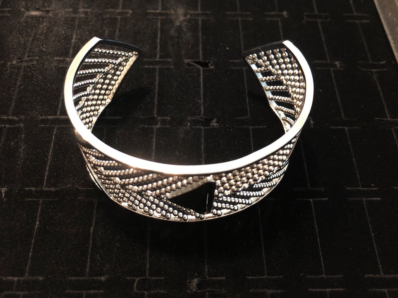 Bracciali & Braccialetti: Morellato Desing Armreif – Usato da Adliswil venduto da Tito088