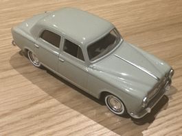 1:43 Modellauto Zustand gem. beiliegenden Bildern