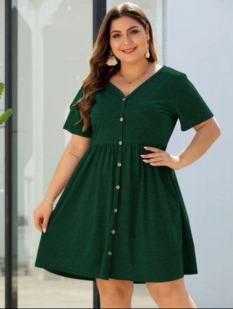 Sommerkleid / Kleid grün mit Knöpfen Gr. 4XL / Gr. 48