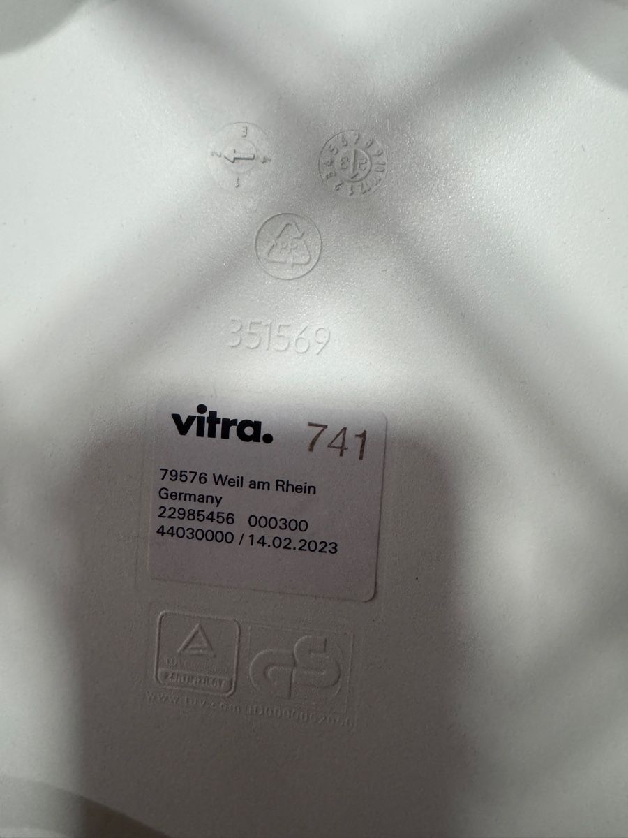 Vitra Sedie: Vitra Eames Plastic Side Chair DSR – Nuovo (secondo la descrizione) da Dietikon venduto da _cfic_ 3