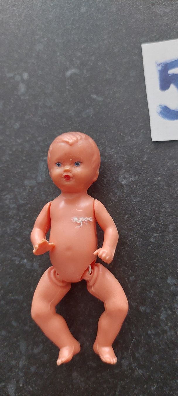 Case e mobili per bambole: E.S.Puppenstube -püppchen   – Usato da Muri AG venduto da nindo1 5