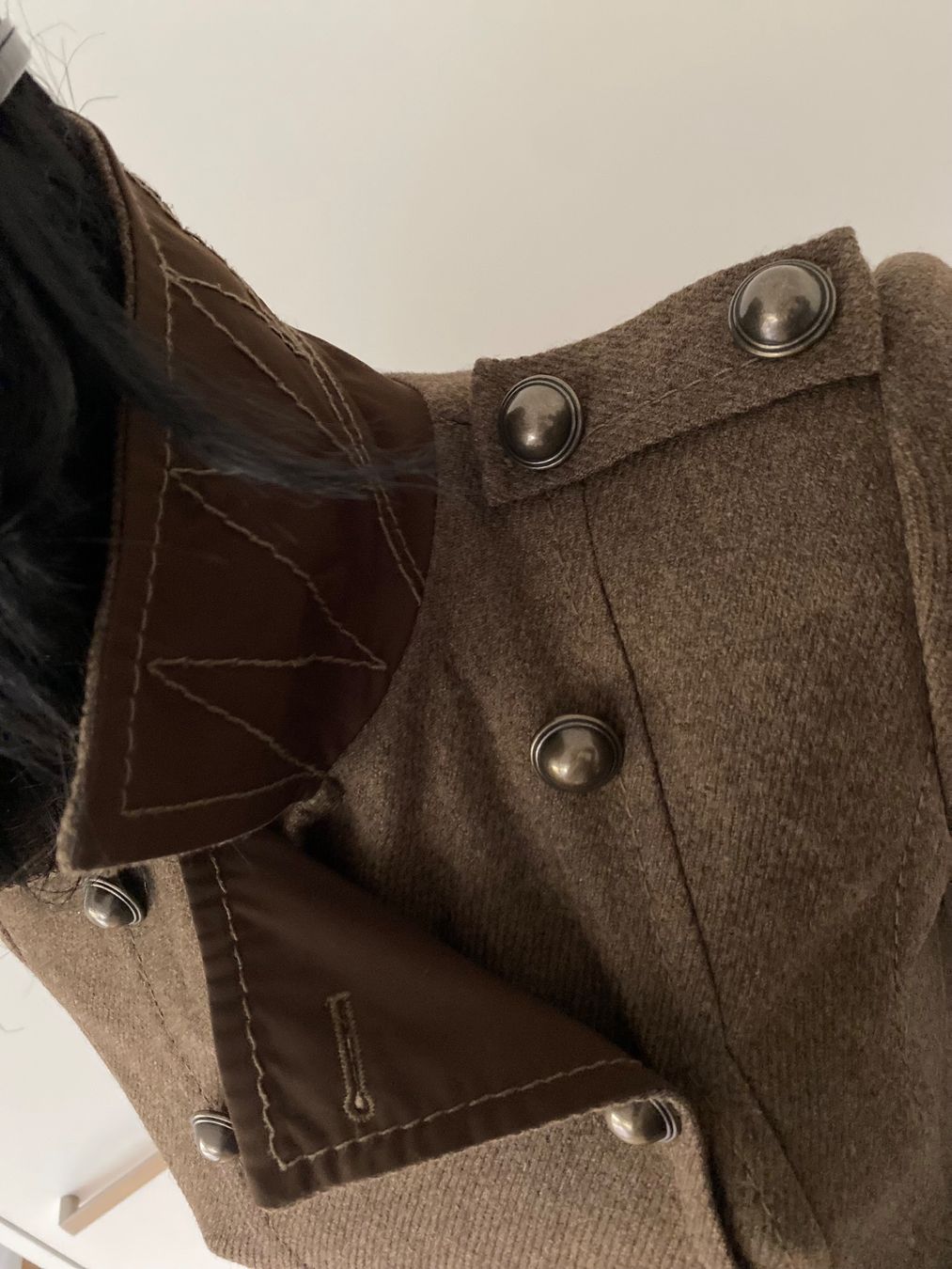 Cappotti: COAT BCBGMAXAZRIA – Usato da Walchwil venduto da Finibaci 5