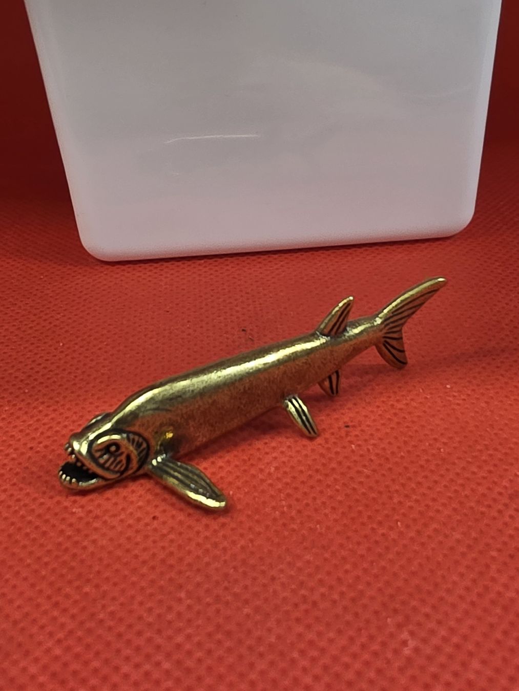 Tutte le decorazioni: Fisch Figur Messing goldfarben Dekoration  – Nuovo (secondo la descrizione) da Herisau venduto da Antiques.AR