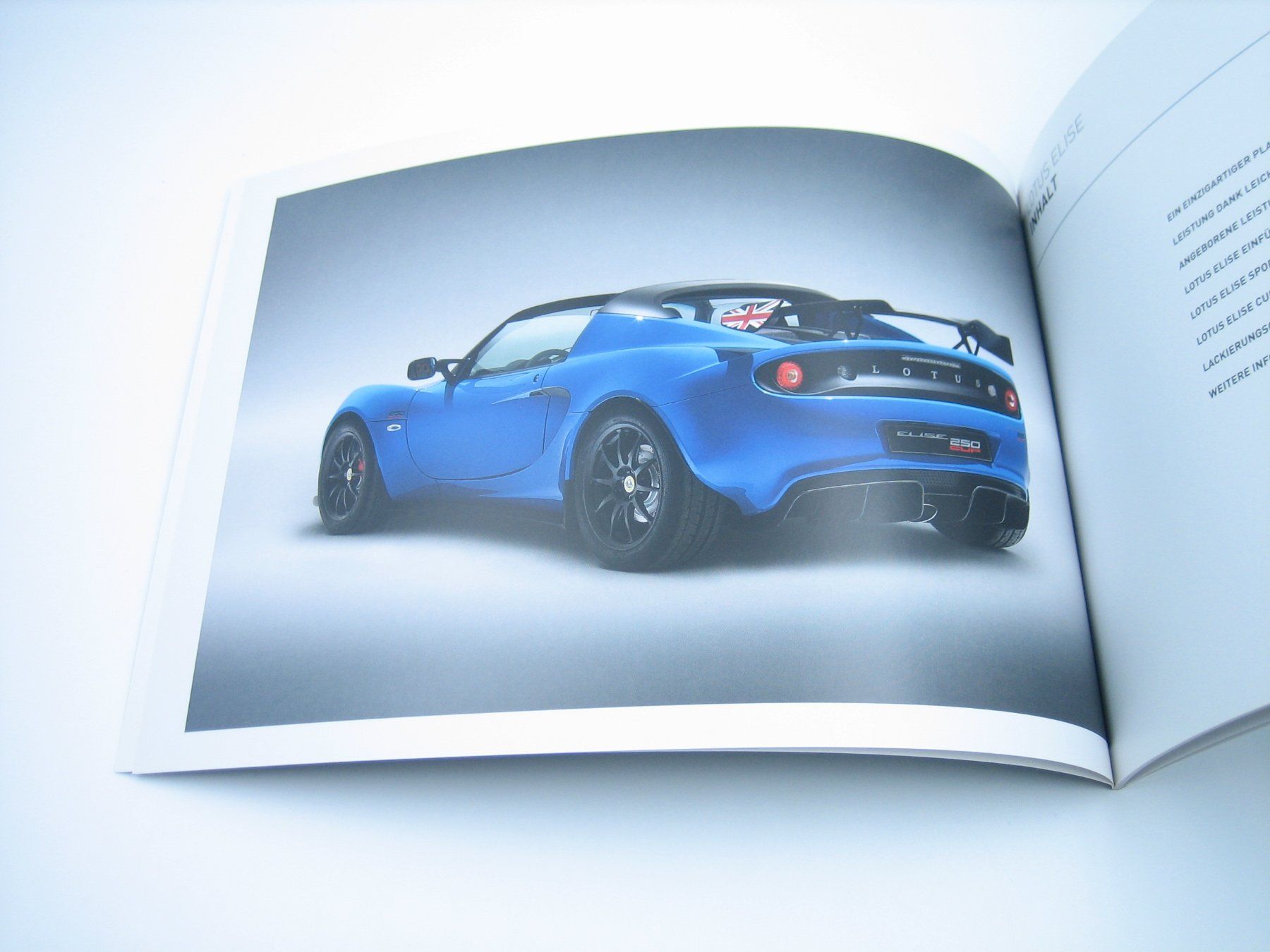 Lotus Documenti: Lotus Elise Auto Prospekt – Usato da Zürich venduto da Tomi118 1