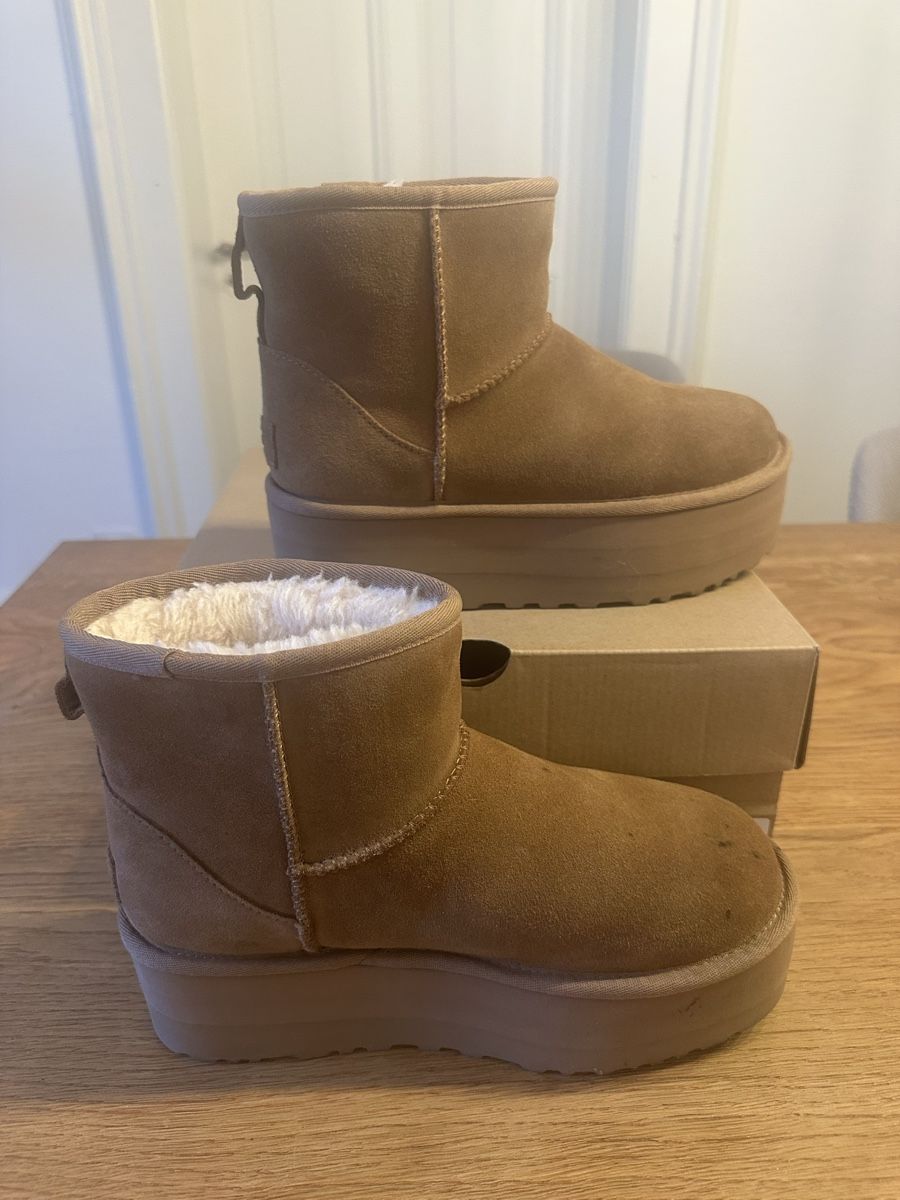 Ugg Scarpe da donna: UGG Classic mini Platform Gr.38 – Usato da Bern venduto da Laura_Bern 3