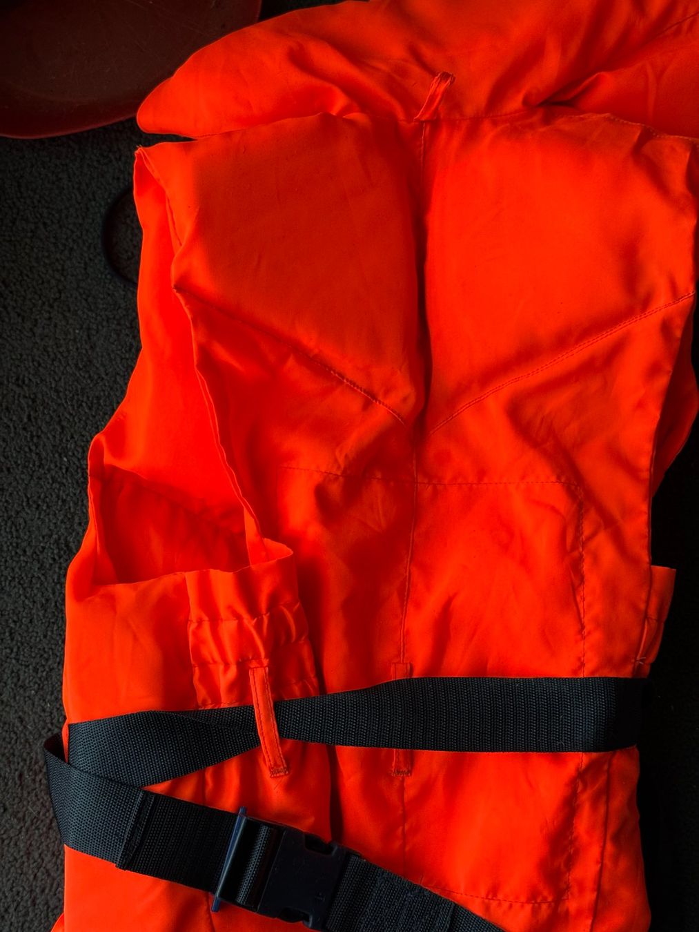 Helly Hansen Giubbotti di salvataggio: Schwimmweste Helly Hansen (30-40 kg) – Usato da Ermatingen venduto da dr_jeckyll01 1