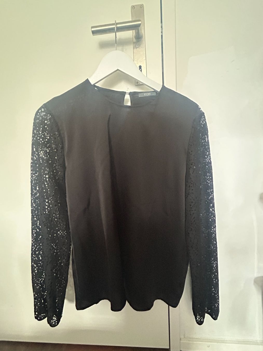 Camicette: Bluse von KIOMI – Usato da Abtwil SG venduto da Elocin0815