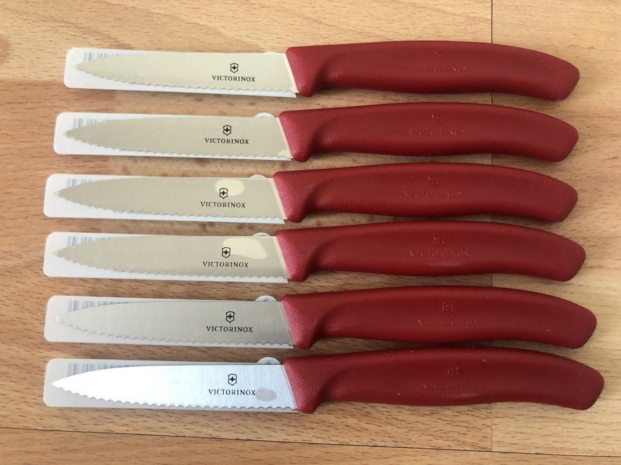 Victorinox Coltelli da cucina: 6 Stück Victorinox Messer 8 cm – Nuovo e nell'imballaggio originale da St. Gallen venduto da neudorf82 1
